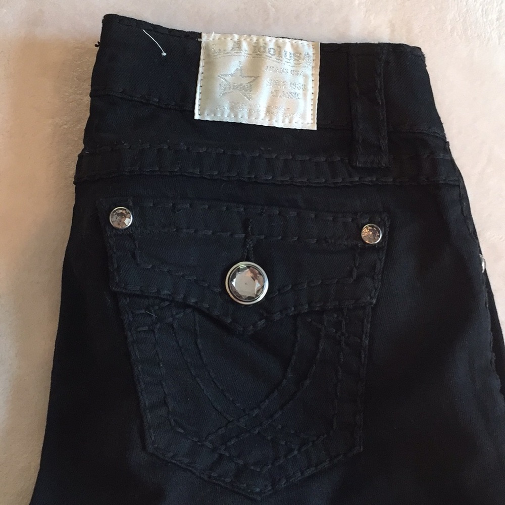 LA idol capris